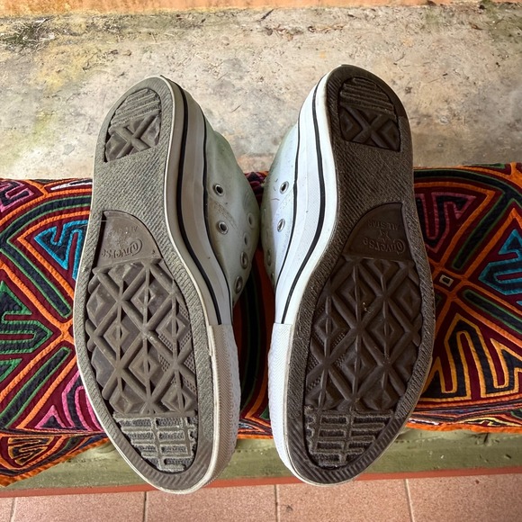 Converse Chuck Taylor All Star Madison Low White Sneakers Size Womens 7 557971F - Picture 5 of 7